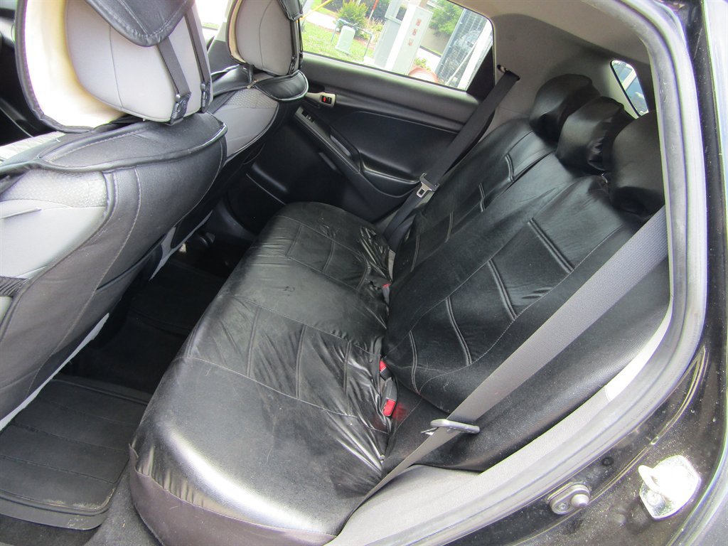 Used 2009 Toyota Matrix FWD image 8