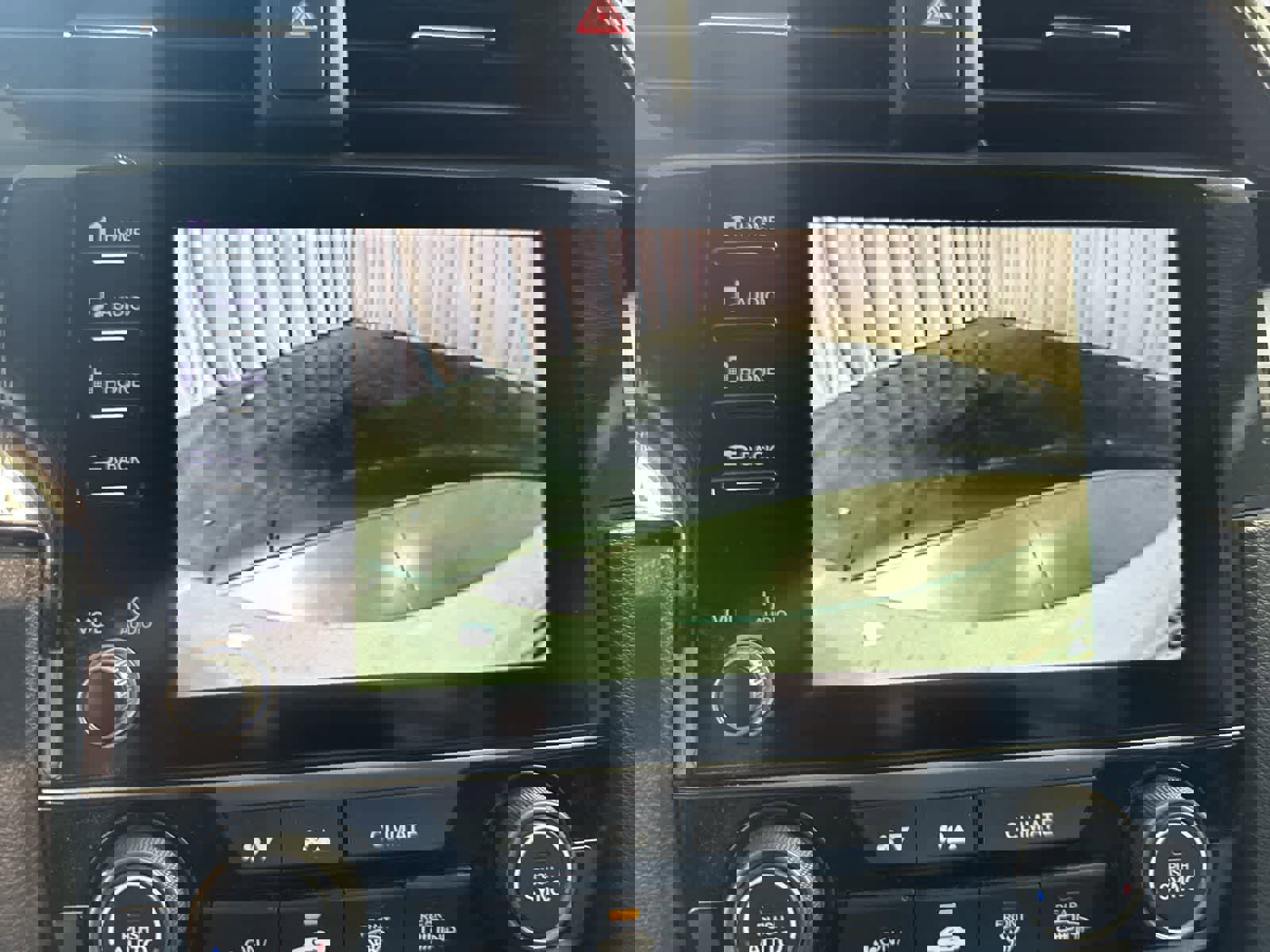 Used 2020 Honda Civic EX image 29