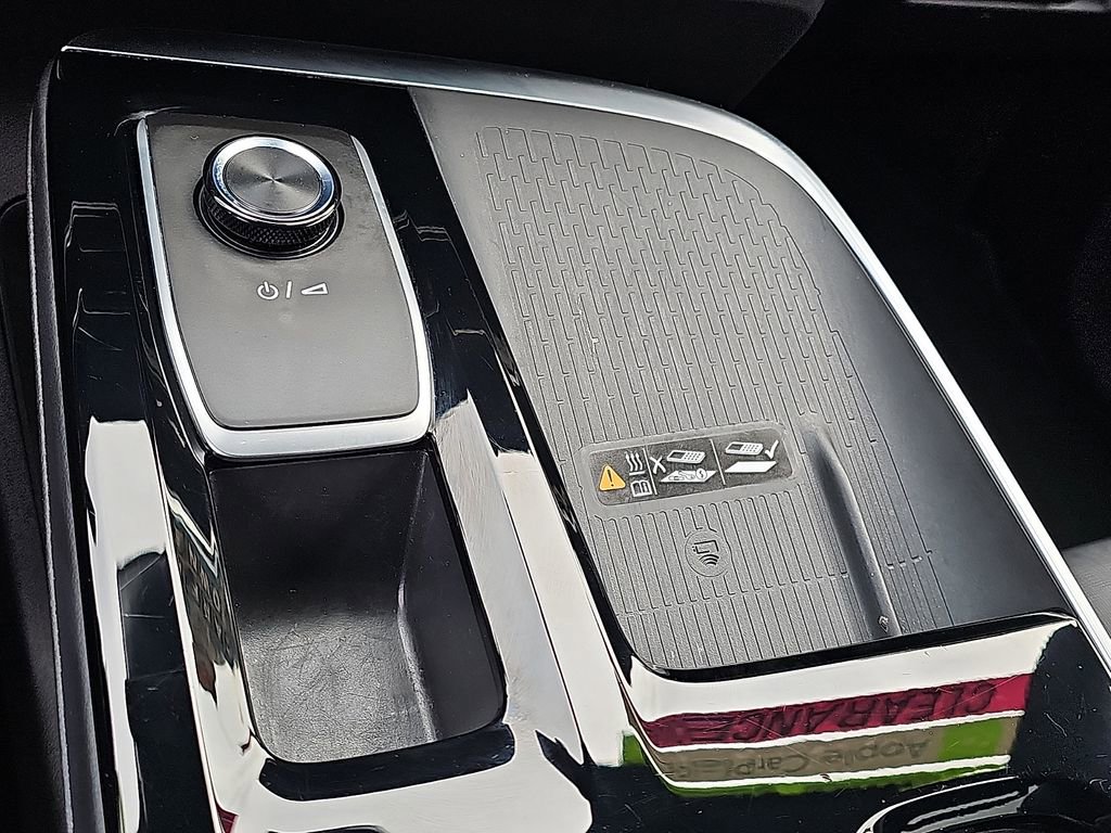 Used 2025 Buick Enclave Preferred image 26