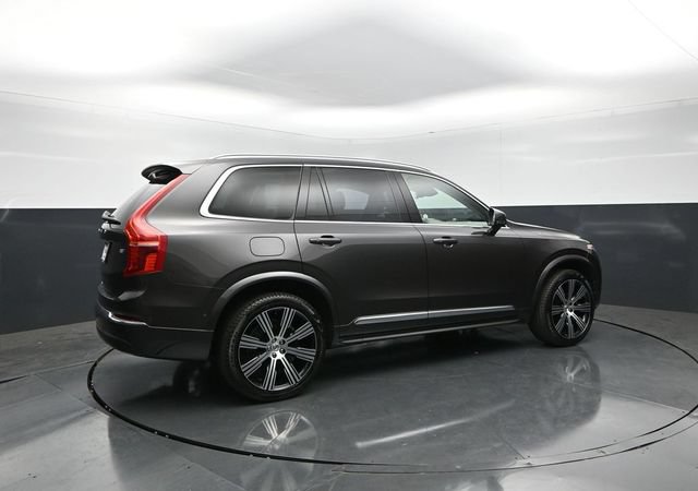 Used 2023 Volvo XC90 B6 Ultimate w/ Protection Package AWD/4WD image 7