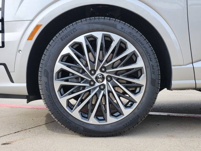 Used 2026 Hyundai Palisade Calligraphy image 11