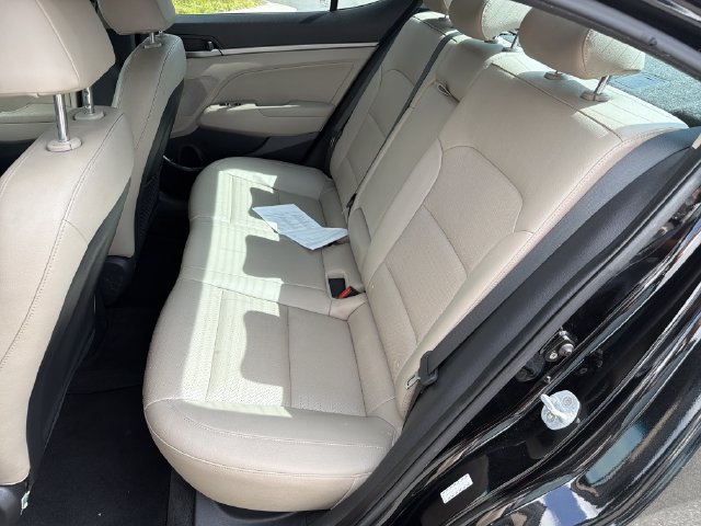 Used 2018 Hyundai Elantra Limited w/ Limited Ultimate Package 02 FWD image 21