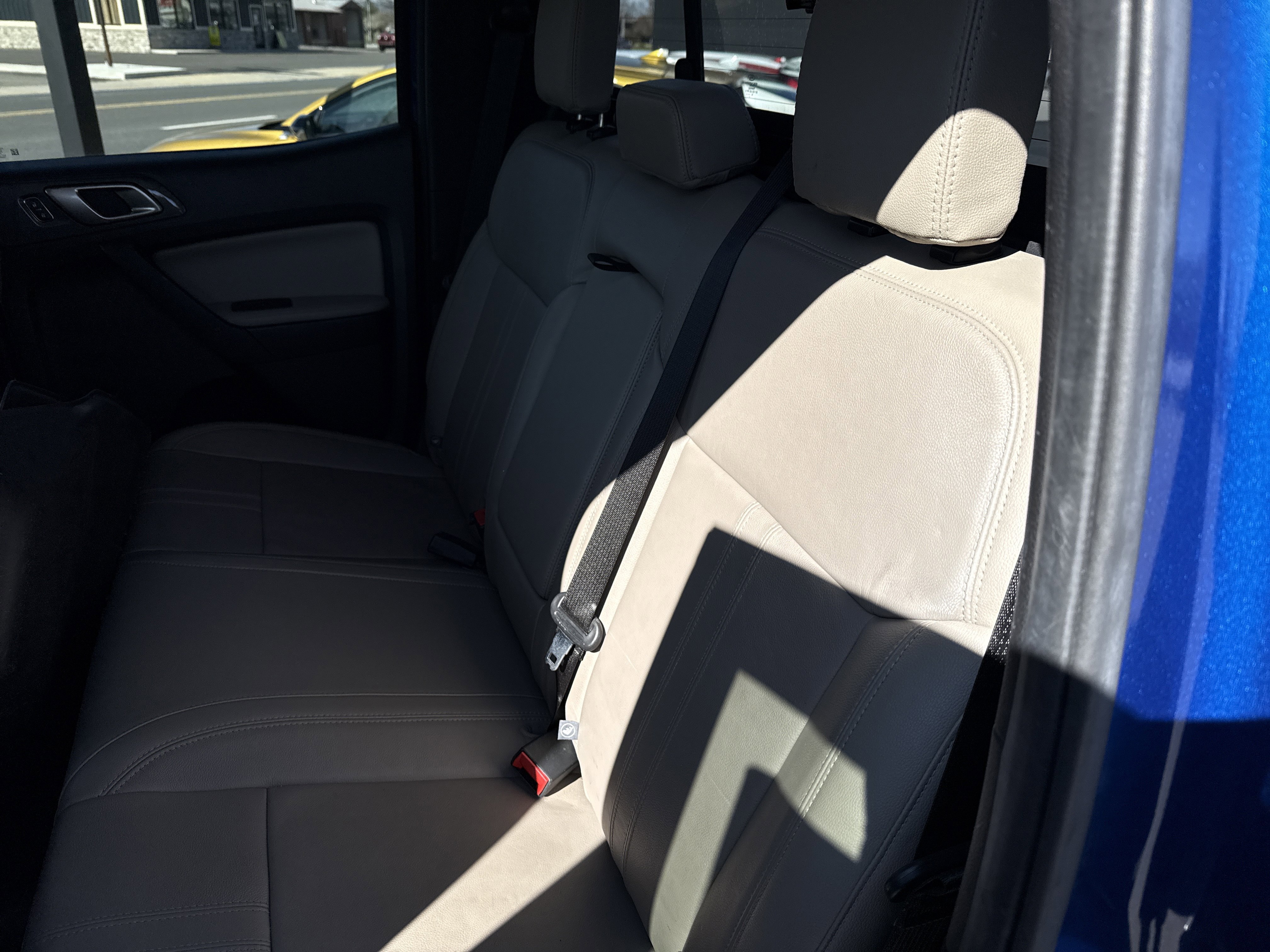 Used 2020 Ford Ranger Lariat w/ Equipment Group 501A Mid image 13