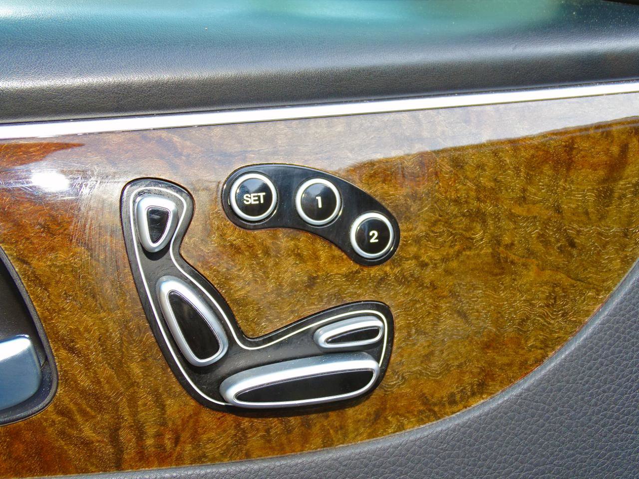 Used 2011 Hyundai Equus Ultimate image 16