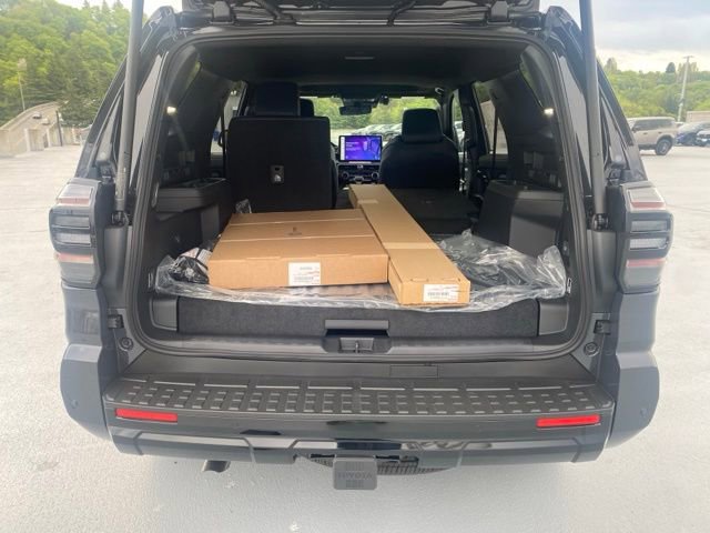 New 2026 Toyota 4Runner Limited AWD/4WD image 12