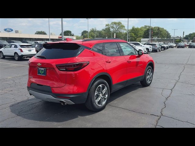Certified 2024 Chevrolet Blazer LT w/ Convenience Package FWD image 8