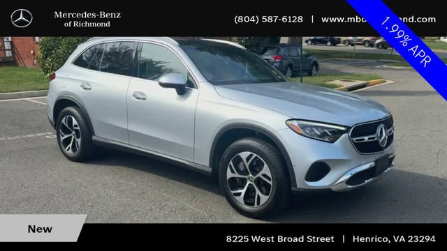 Used 2025 Mercedes-Benz GLC 350e 4MATIC image 4