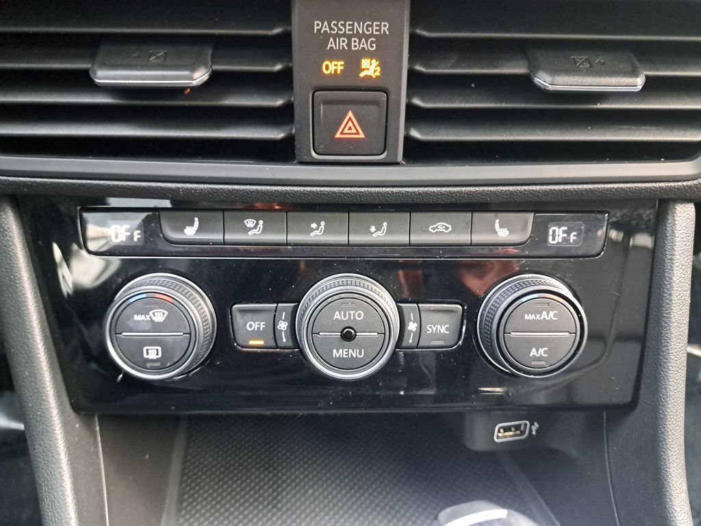 Used 2019 Volkswagen Jetta SE image 23