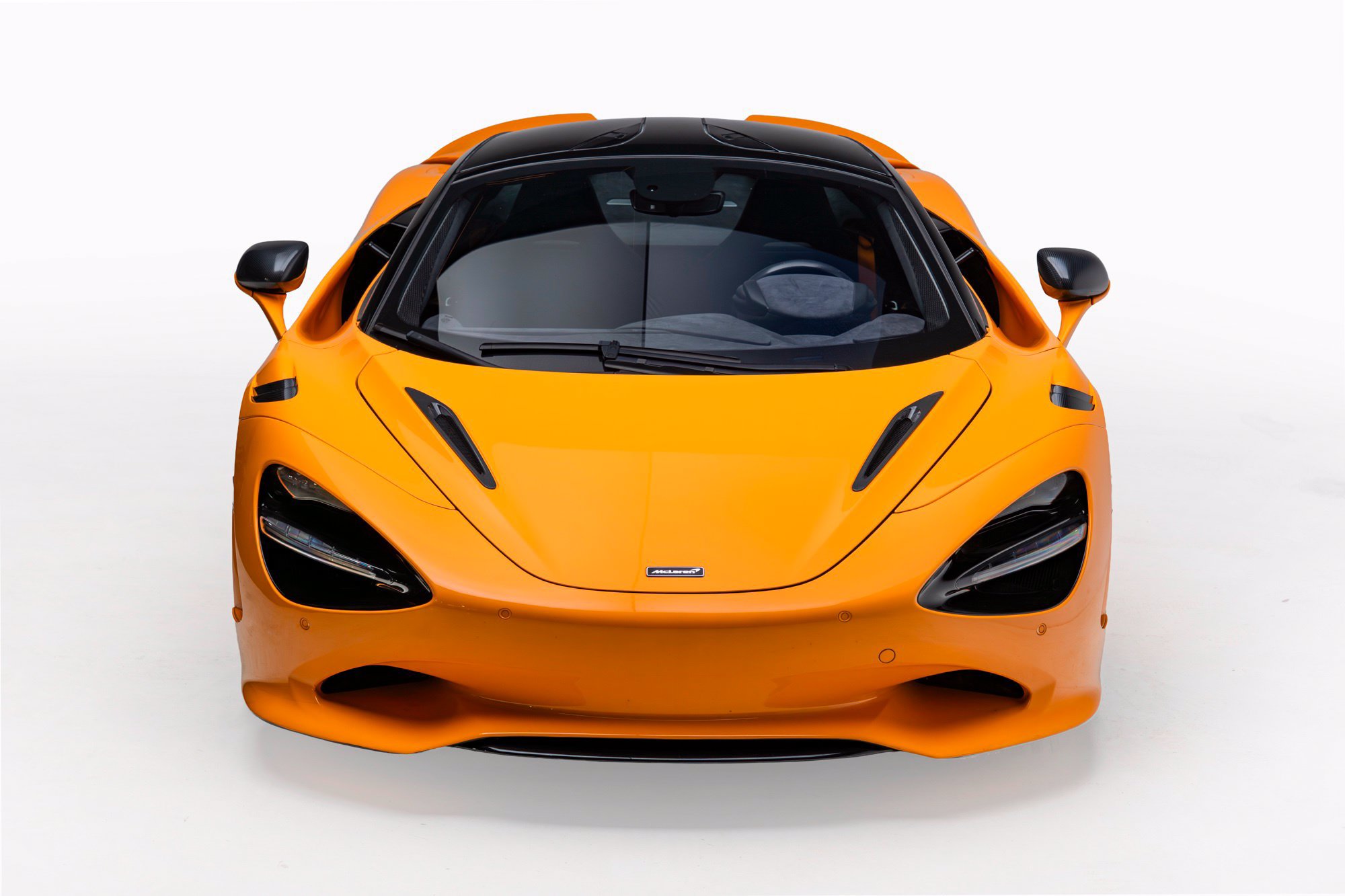 Used 2024 McLaren 750S RWD image 6