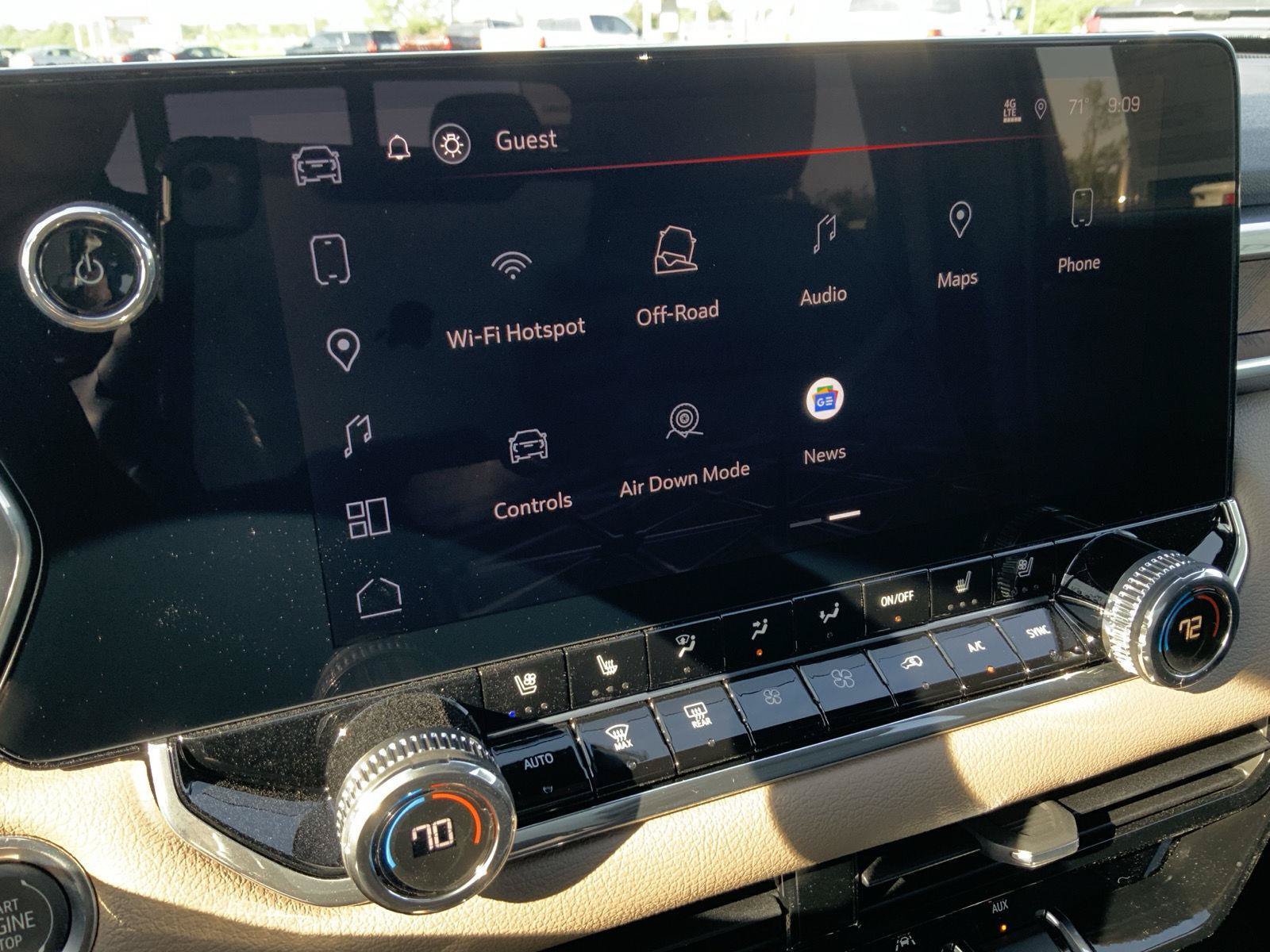 New 2026 GMC Canyon Denali AWD/4WD image 42