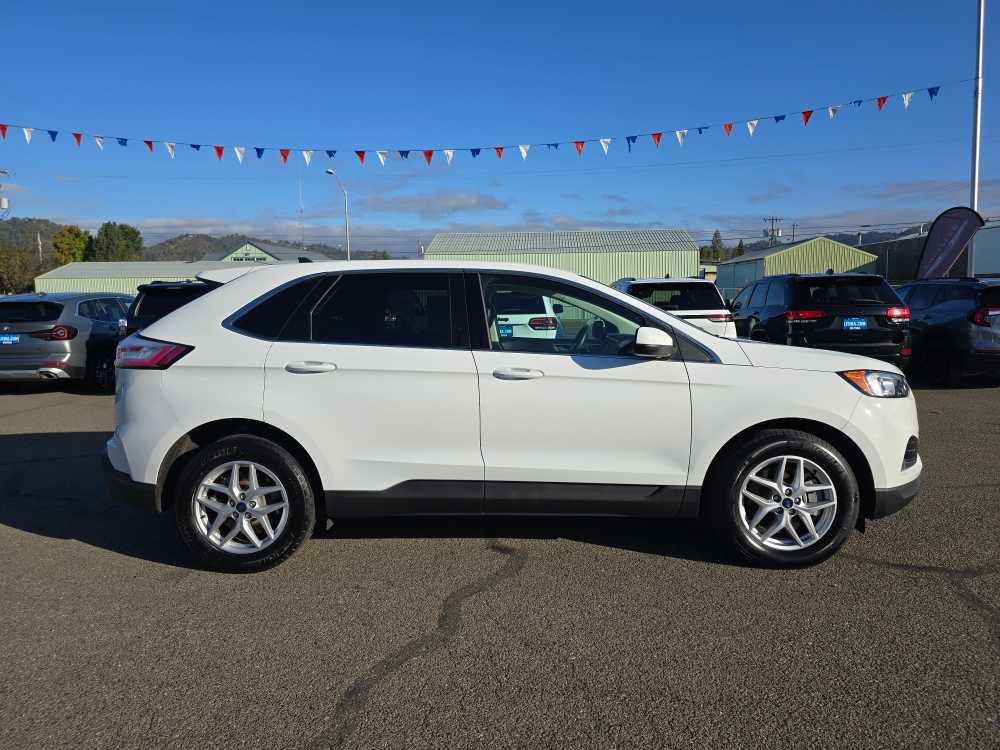 Used 2021 Ford Edge SEL w/ Cargo Accessory Package image 7
