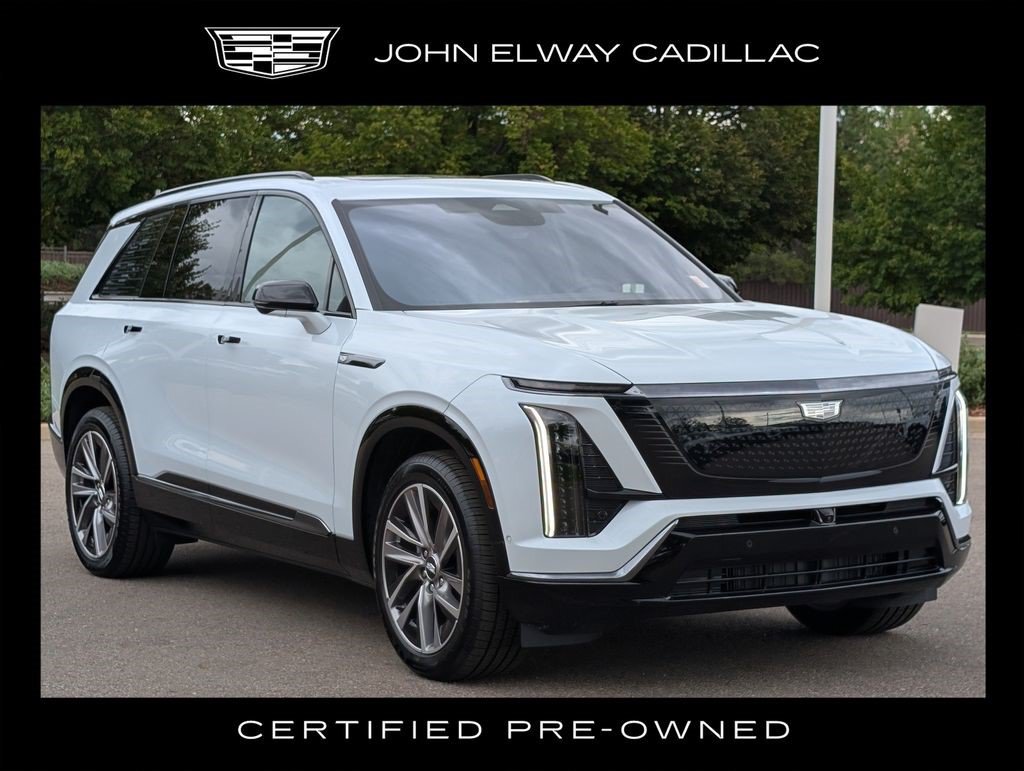 Certified 2026 Cadillac Vistiq Sport w/ LPO, Floor Liner Package AWD/4WD image 6