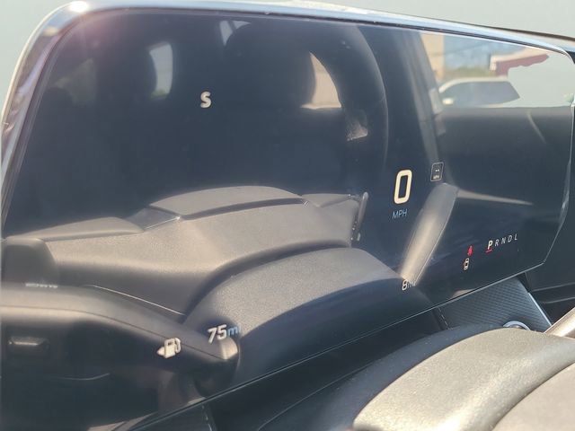 New 2026 Chevrolet Equinox LT w/ Safety and Technology Package FWD image 23