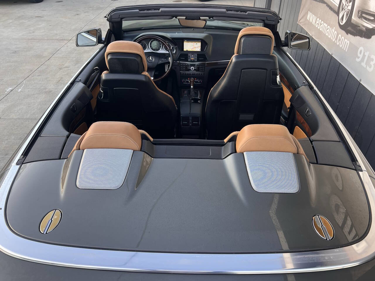 Used 2011 Mercedes-Benz E 550 Cabriolet image 17