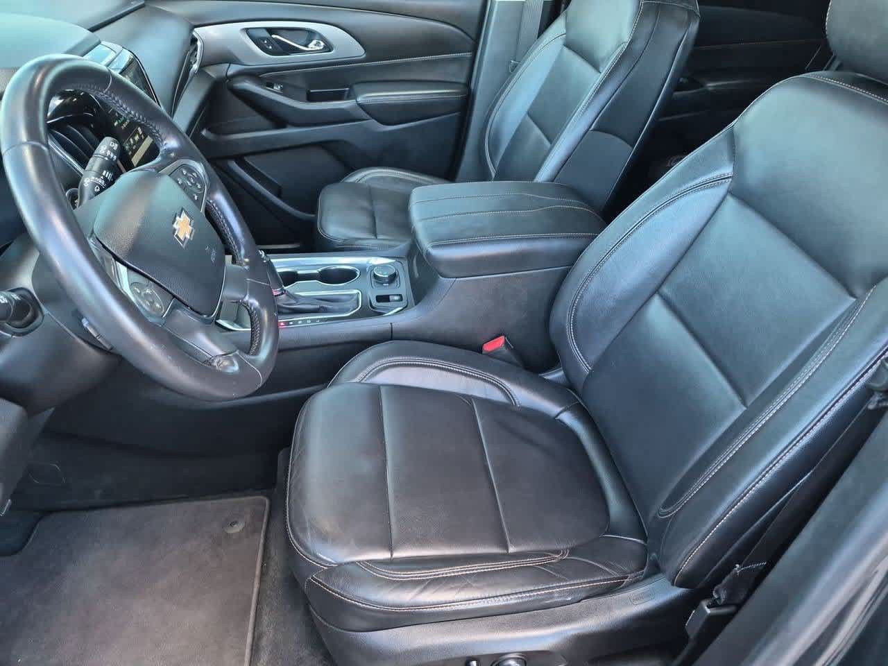 Used 2018 Chevrolet Traverse LT AWD/4WD image 16