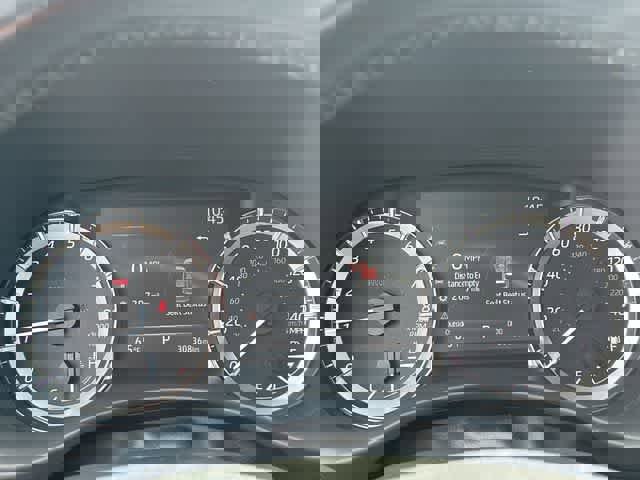 Used 2023 Toyota Highlander XLE image 7