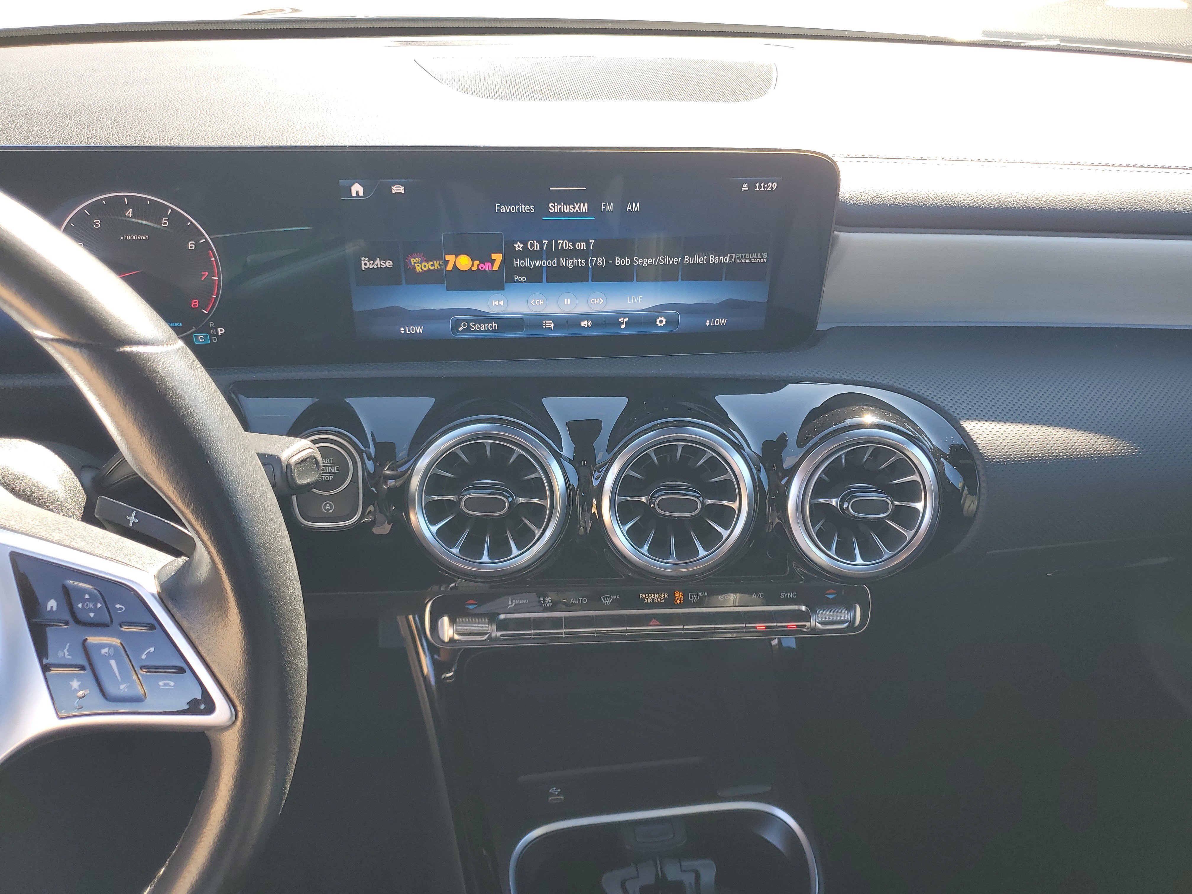 Used 2025 Mercedes-Benz CLA 250 image 22