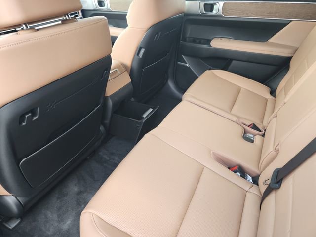 Used 2026 Hyundai Santa Fe Limited image 22