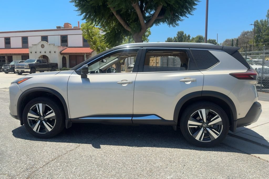 Used 2021 Nissan Rogue Platinum AWD/4WD image 9