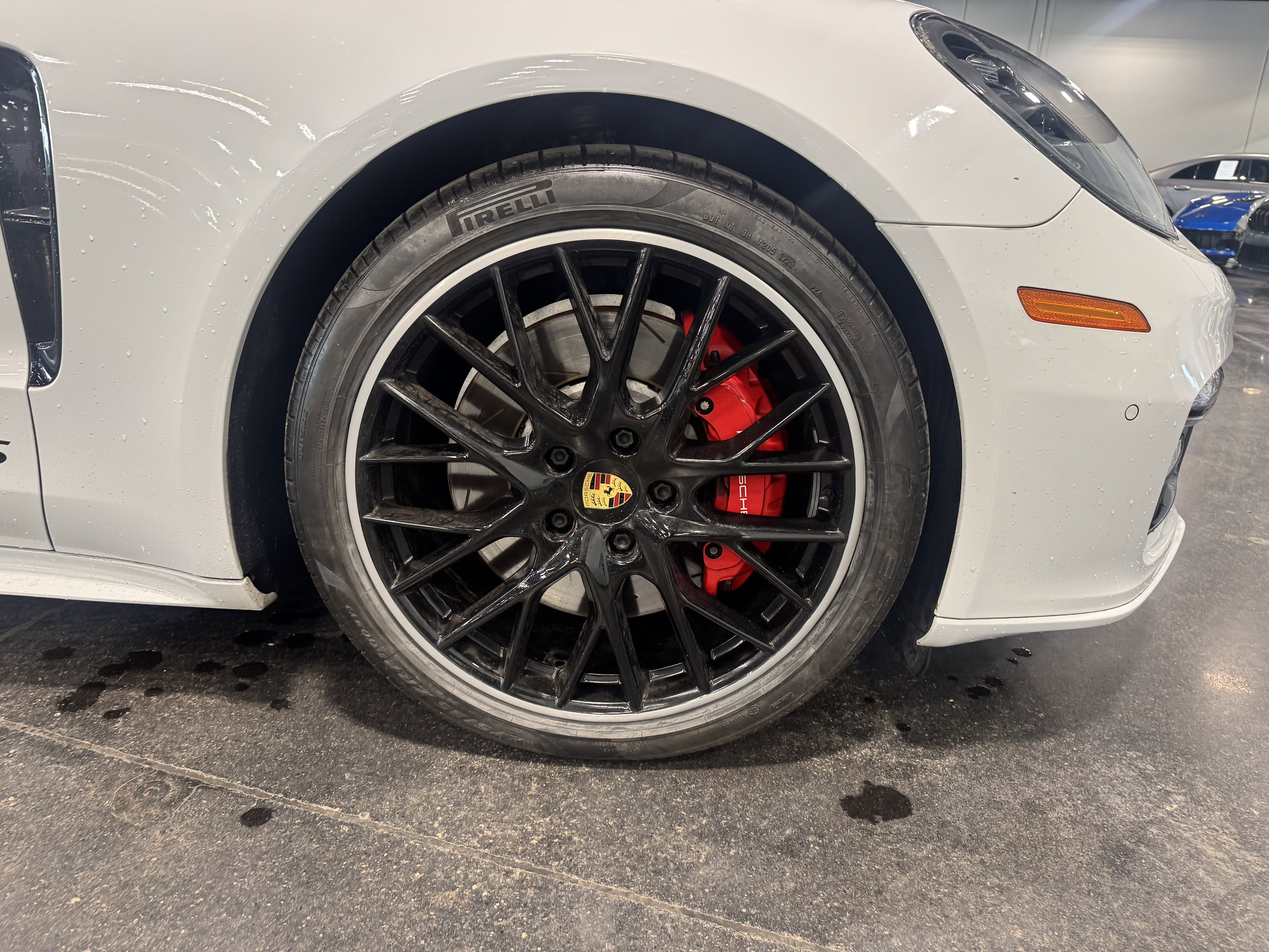 Used 2020 Porsche Panamera GTS w/ Premium Package Plus image 29