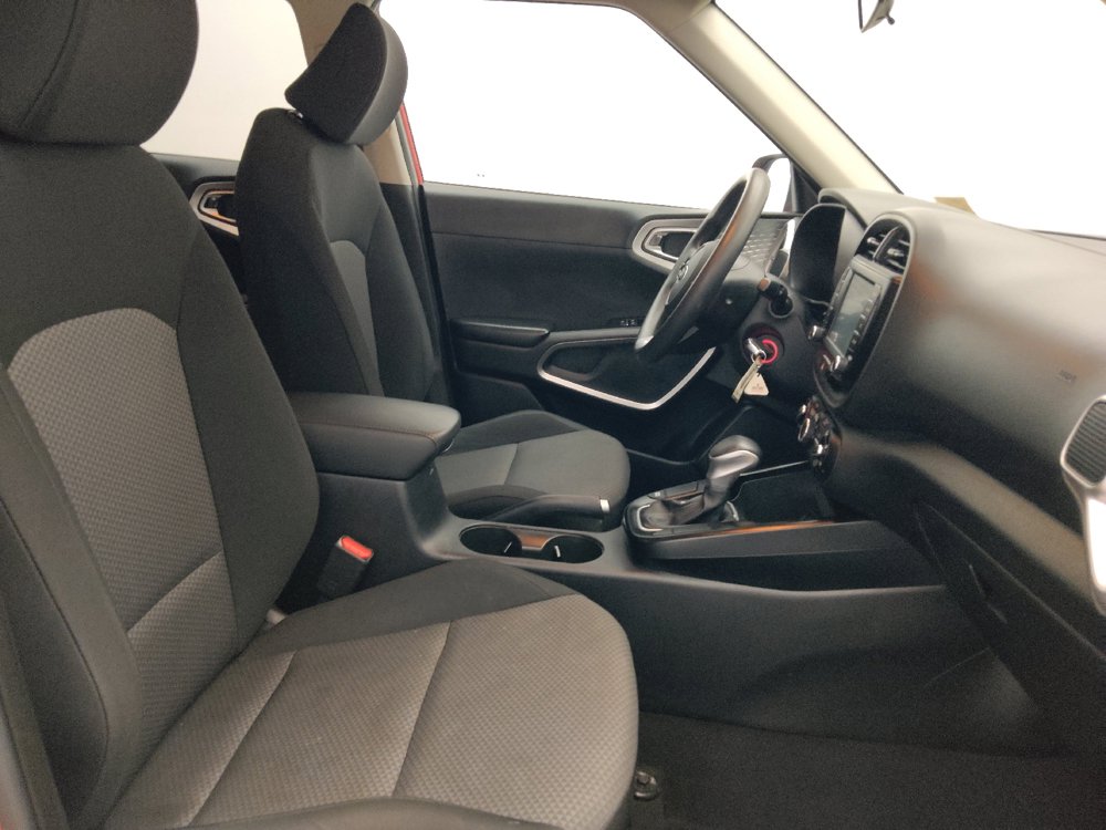 Used 2021 Kia Soul LX FWD image 21