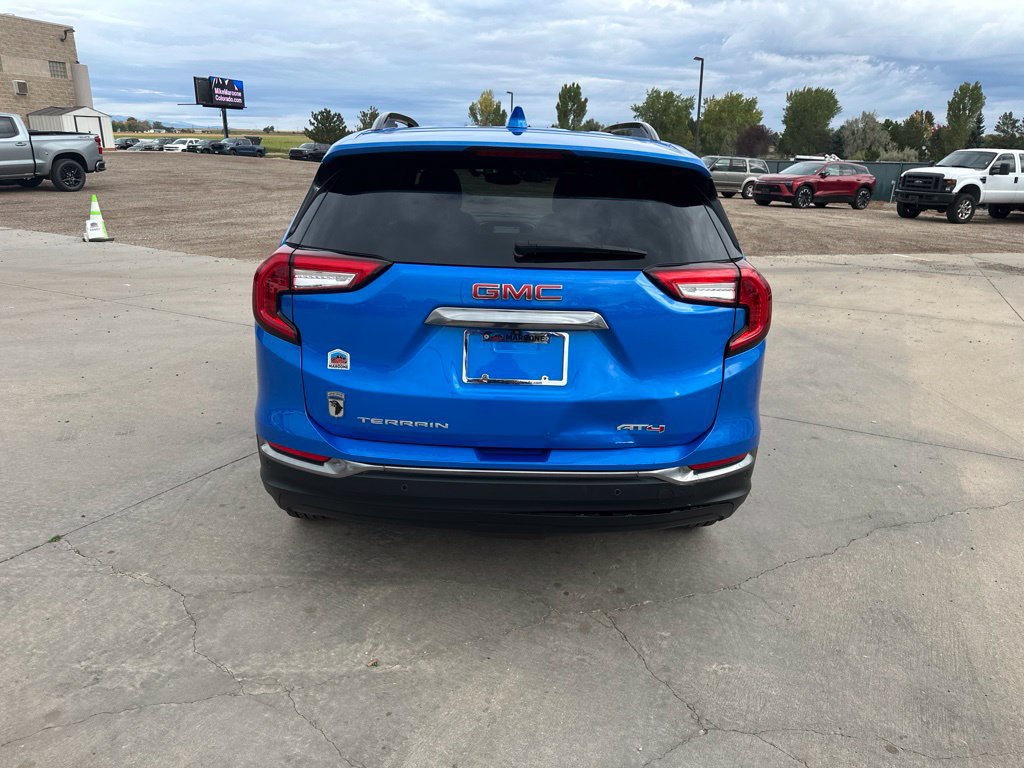 Certified 2024 GMC Terrain AT4 w/ Infotainment Package II AWD/4WD image 37
