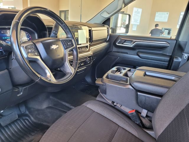 Used 2024 Chevrolet Silverado 3500 LT w/ Convenience Package AWD/4WD image 12