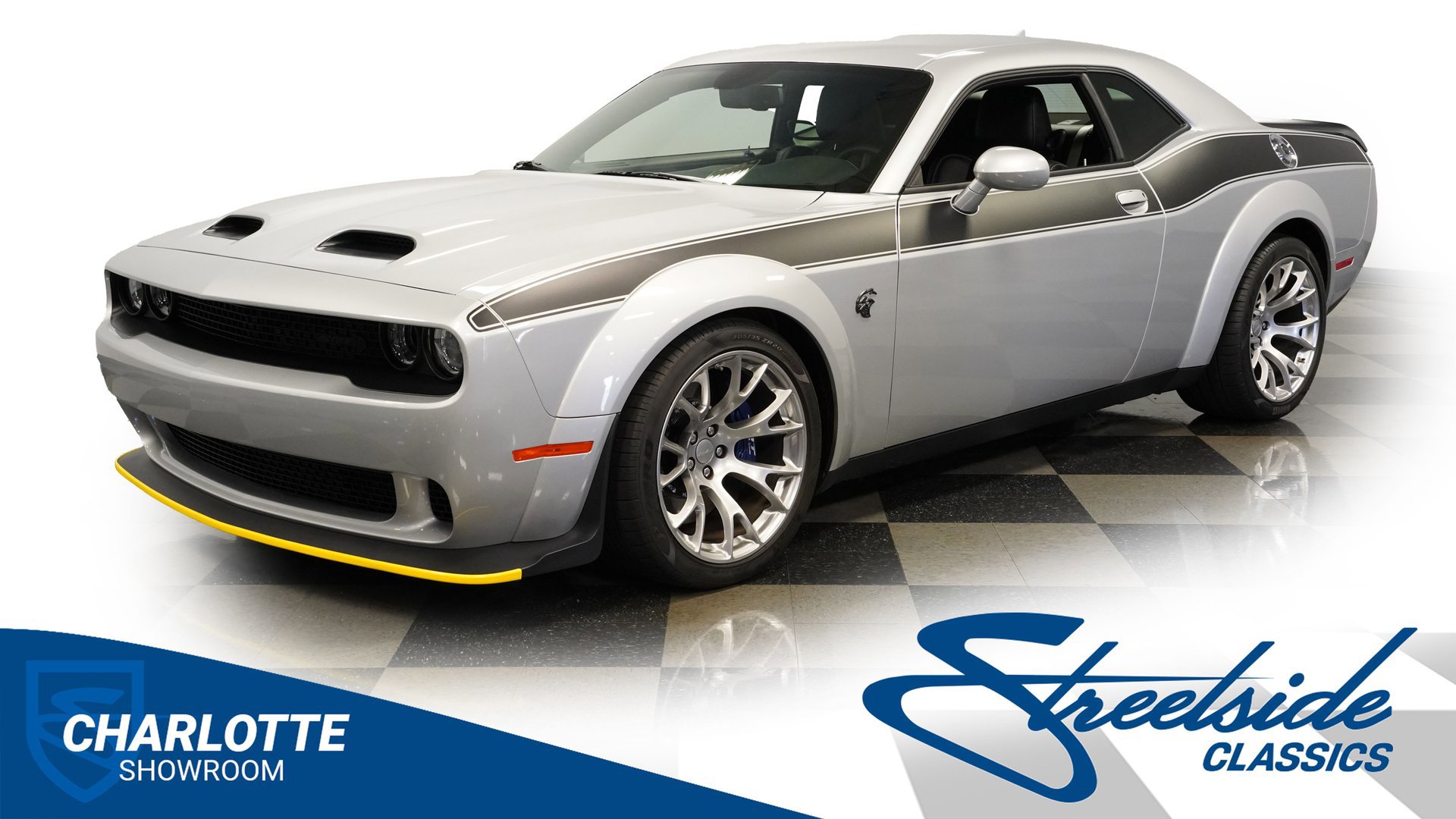 Used 2023 Dodge Challenger SRT Hellcat RWD image 1