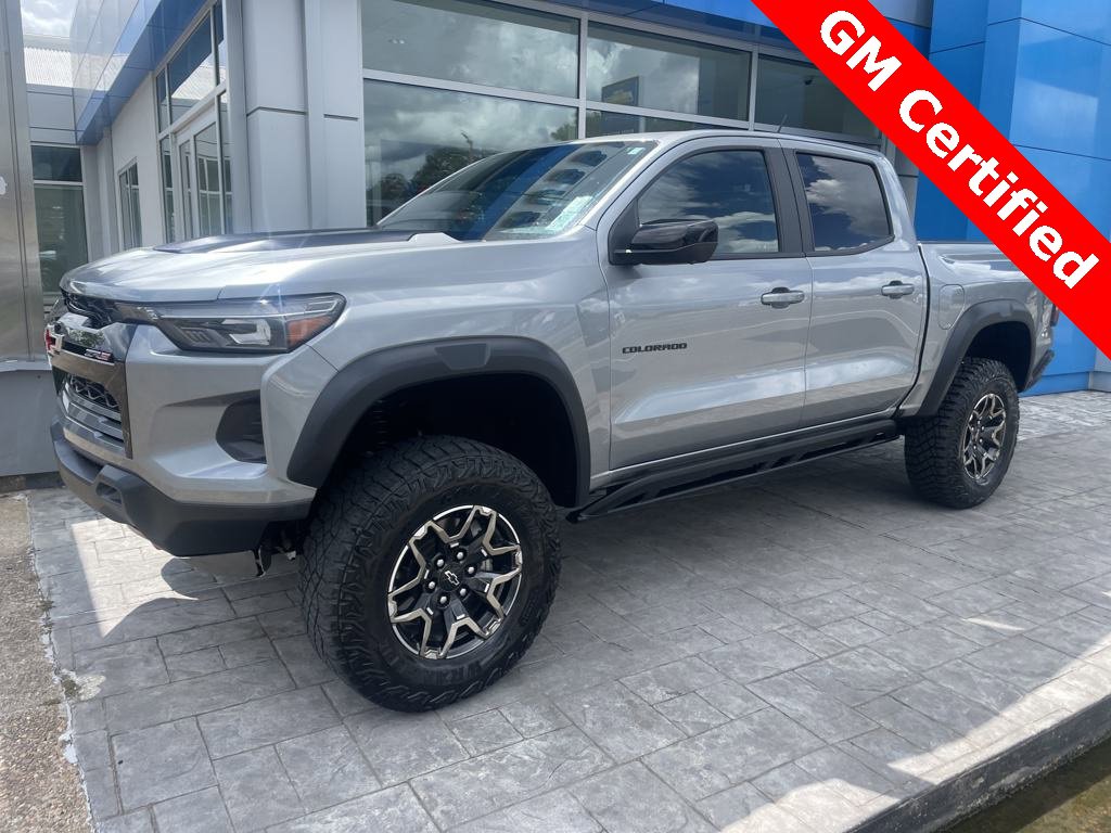 Used 2024 Chevrolet Colorado ZR2 w/ Technology Package