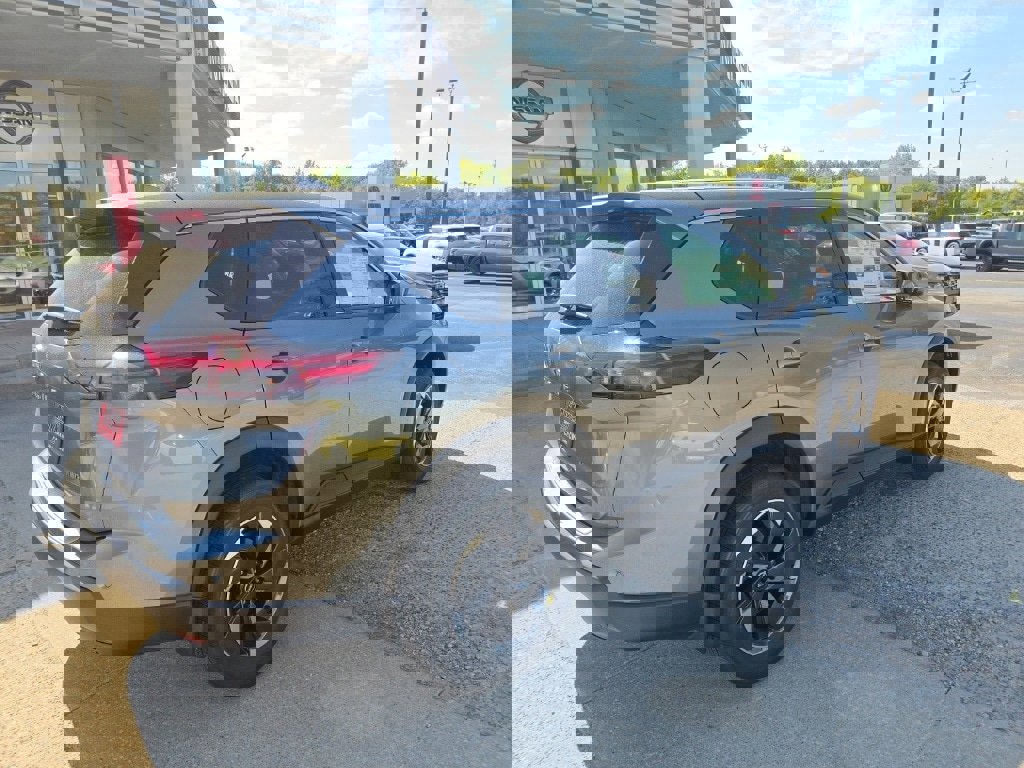 New 2026 Nissan Rogue SV image 3