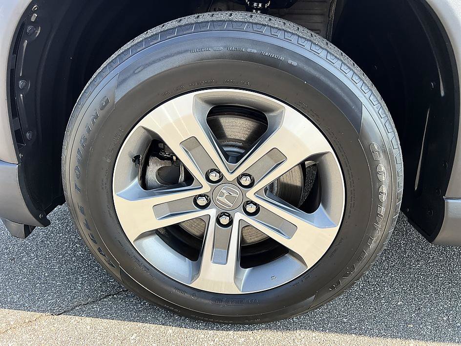 Used 2023 Honda Pilot EX-L image 9