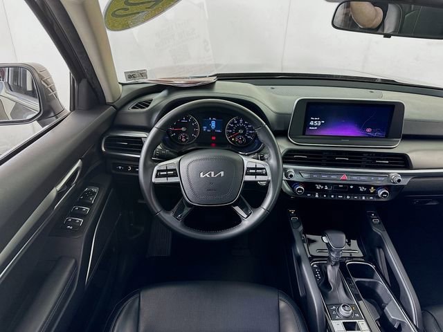 Used 2022 Kia Telluride S image 24