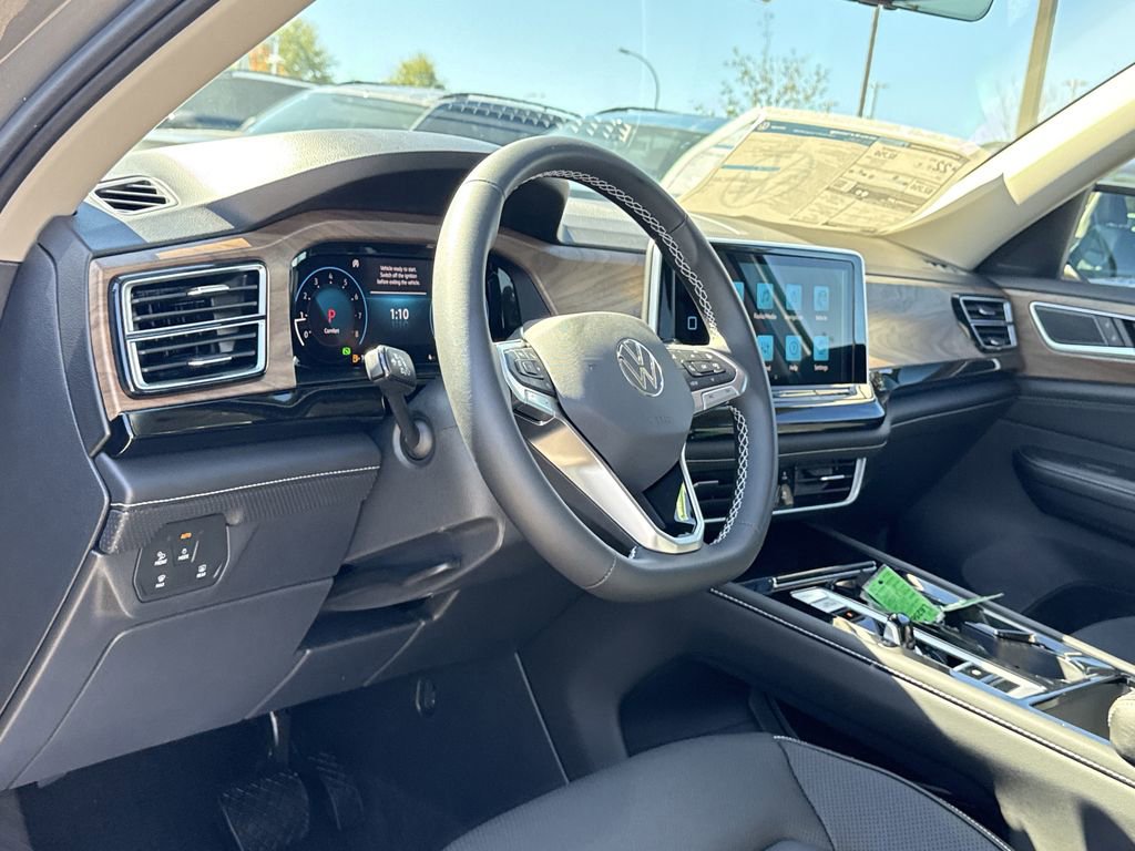 New 2026 Volkswagen Atlas SE image 10