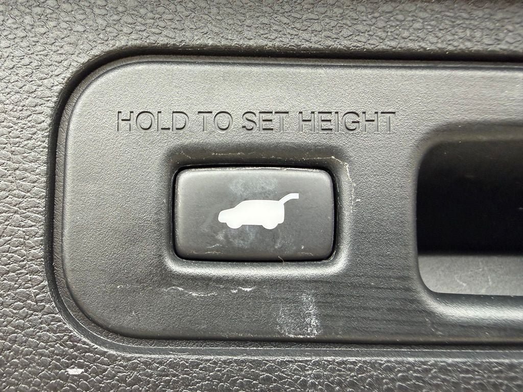 Used 2023 Honda Odyssey EX-L image 36
