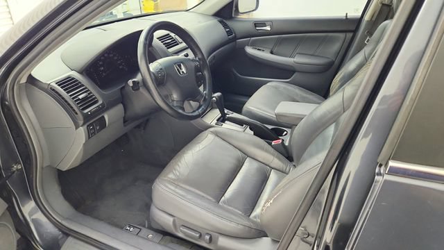 Used 2005 Honda Accord EX-L image 9