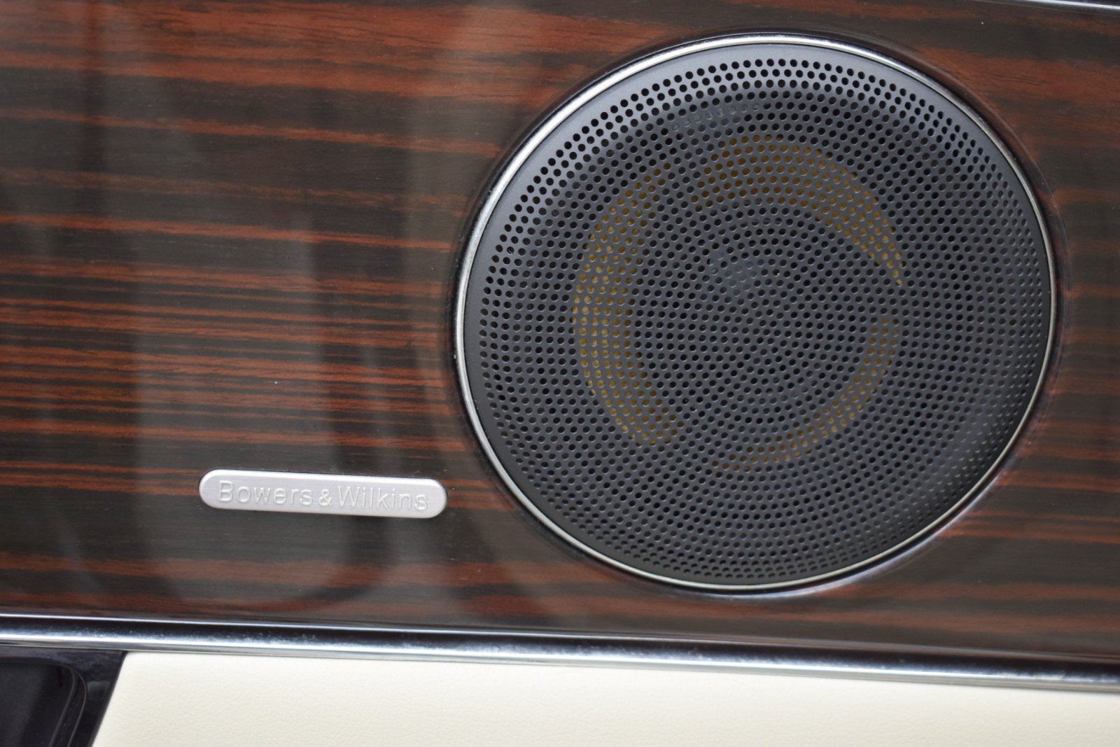 Used 2011 Jaguar XJ L RWD image 37