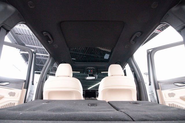 Used 2022 Jeep Grand Cherokee Limited 4xe image 34