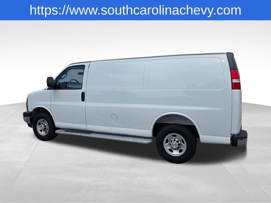 Used 2025 Chevrolet Express 2500 w/ Driver Convenience Package RWD image 31