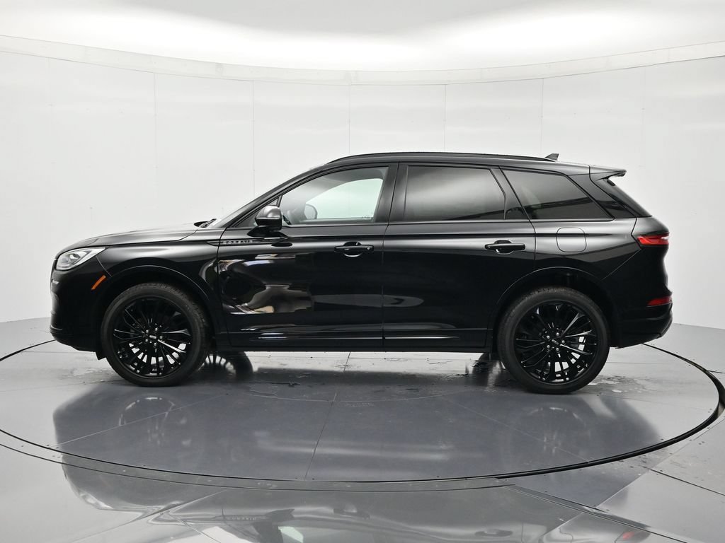 New 2026 Lincoln Corsair Reserve w/ Jet Appearance Package AWD/4WD image 8