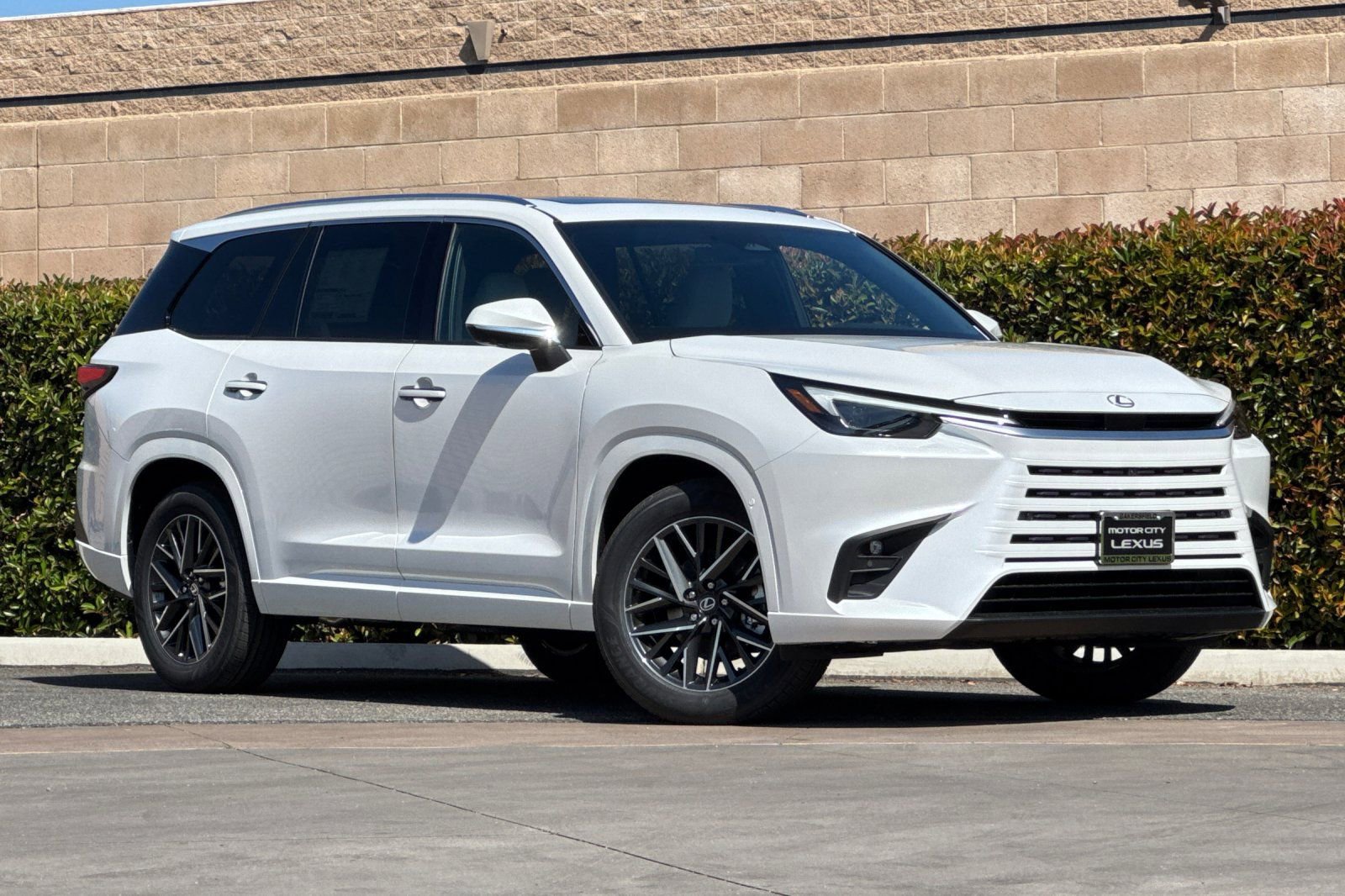 New 2026 Lexus TX 350 AWD image 2