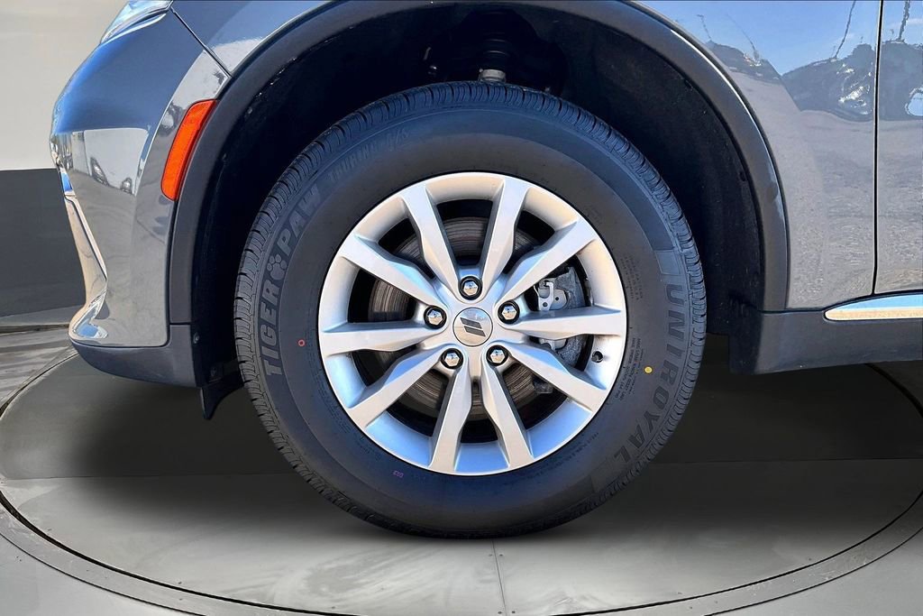 Used 2021 Dodge Durango SXT AWD/4WD image 32