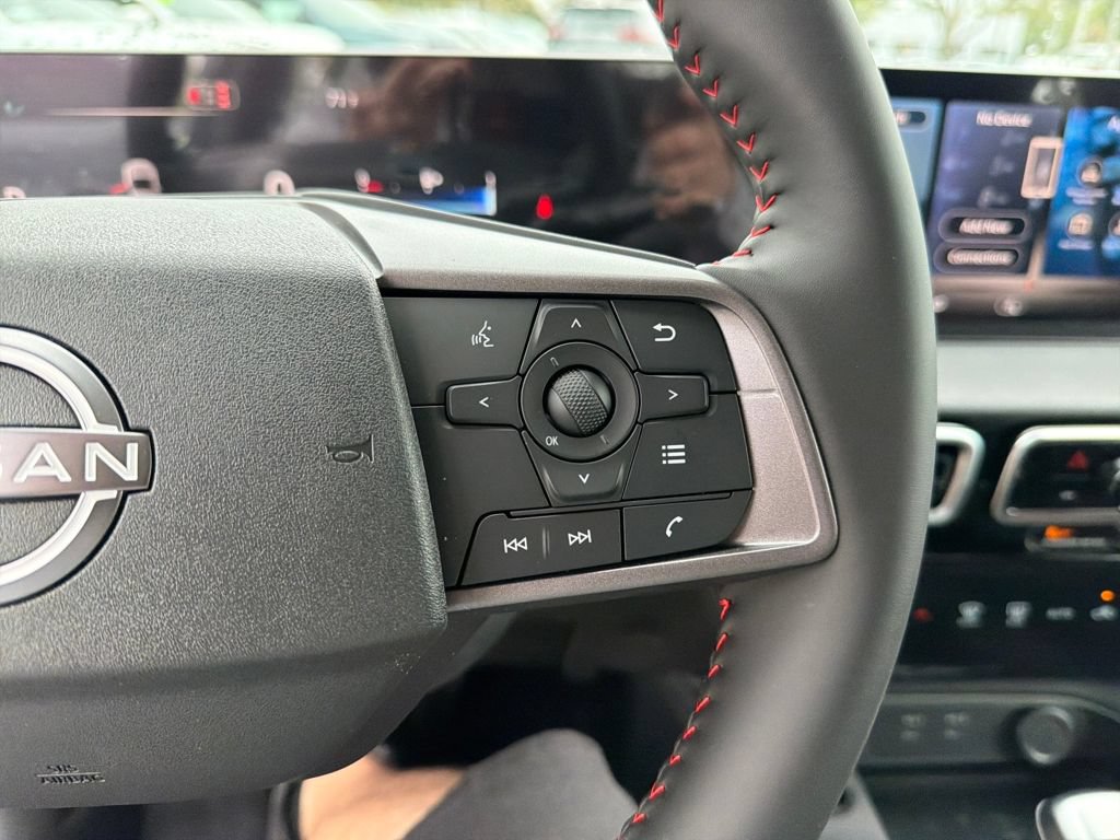 New 2026 Nissan Sentra SR w/ Floor Mat Package FWD image 21