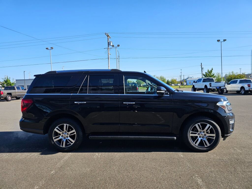 Certified 2024 Ford Expedition Limited AWD/4WD image 5