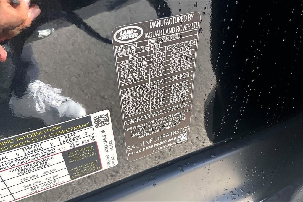 Used 2024 Land Rover Range Rover Sport Dynamic SE image 32