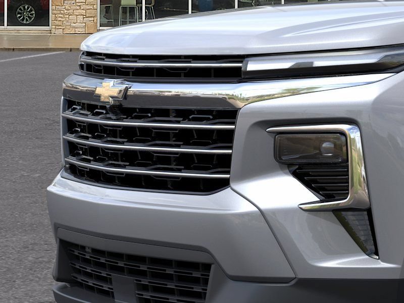 New 2027 Chevrolet Traverse LT w/ LPO, Floor Liner Package FWD image 13