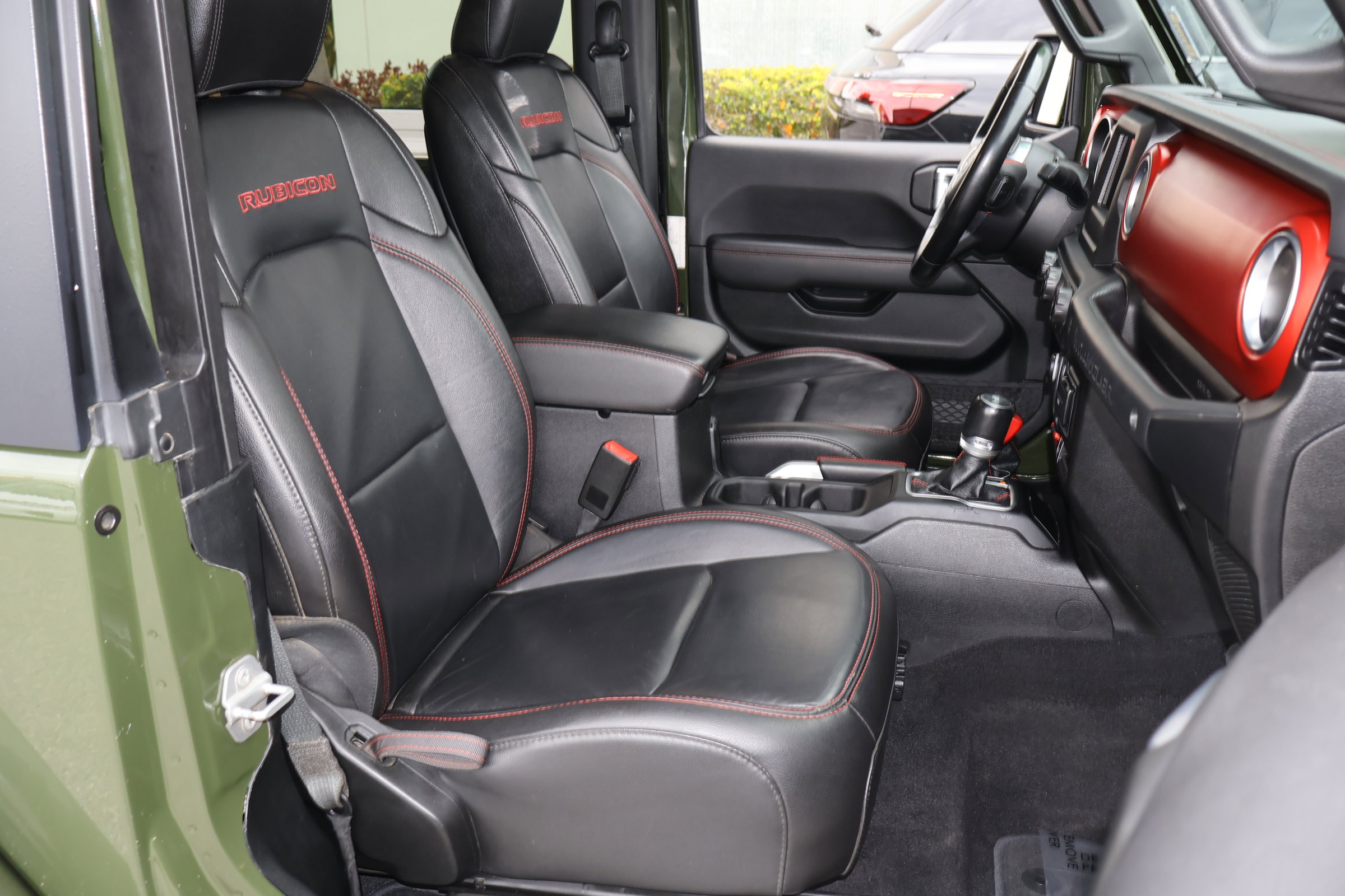 Used 2021 Jeep Wrangler Rubicon w/ LED Lighting Group image 18