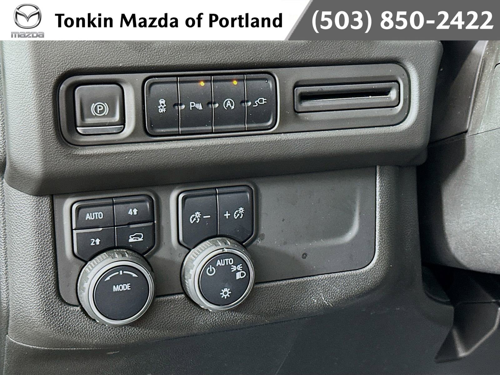 Used 2021 Chevrolet Tahoe RST AWD/4WD image 10