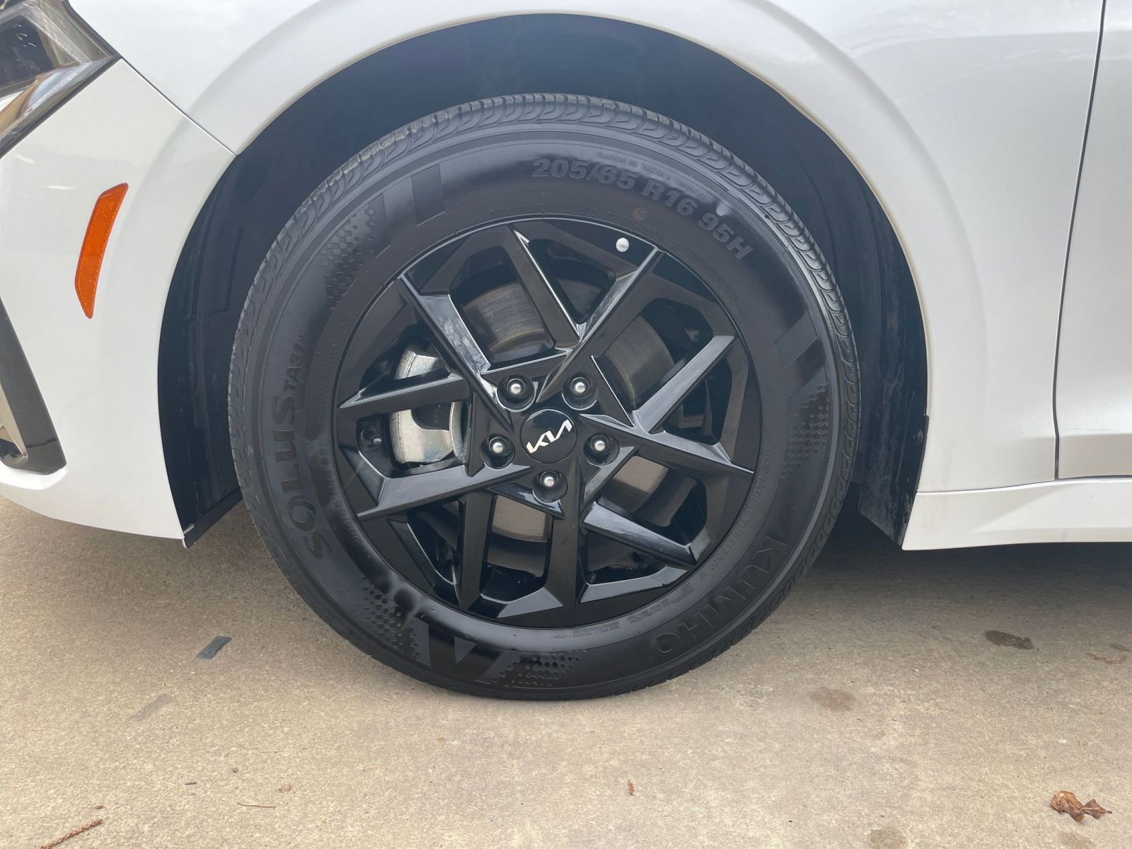 Used 2025 Kia K5 LXS image 33