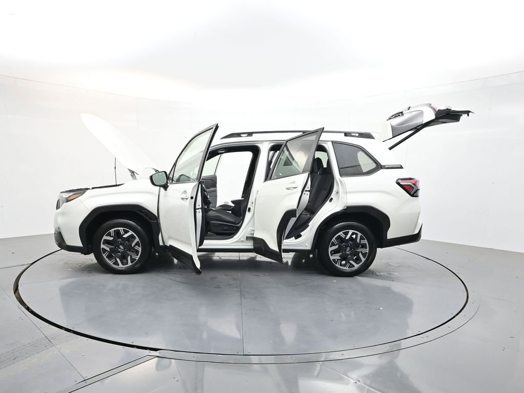 Used 2025 Subaru Forester Premium w/ Convenience Package #1 AWD/4WD image 39