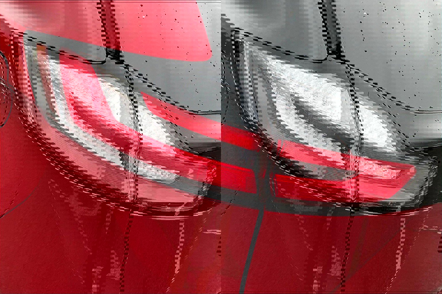 Used 2023 Ford Edge Titanium w/ Class II Trailer Tow Package AWD/4WD image 23